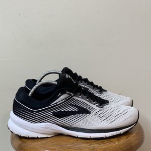 Brooks Launch 5 Mens Size 10.5 Black White Running Walking Casual Shoes Sneakers